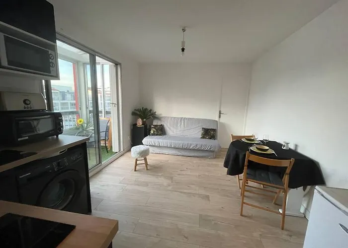 Nath Home T2 Le Cap Centre Port *