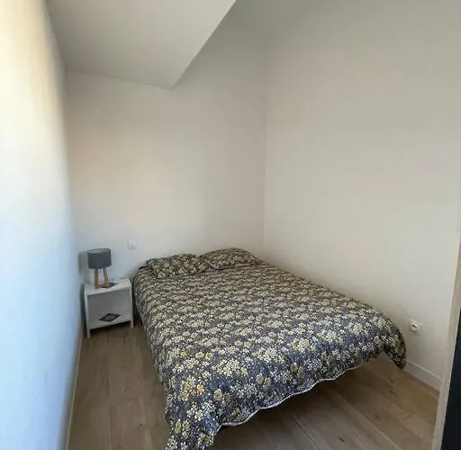 Nath Home T2 Le Cap Centre Port *